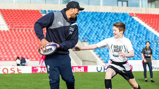 Denny Solomona helping to launch Project Rugby