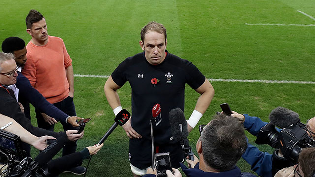 Alun Wyn Jones talking to the press