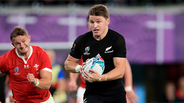 Beauden Barrett scores a try for New Zealand v Wales at 2019 Rugby World Cup