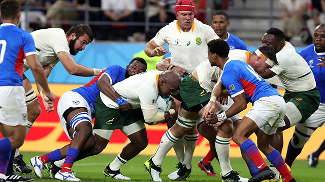 Bongi Mbonambi goes on to score South Africa's first try against Namibia at World Cup