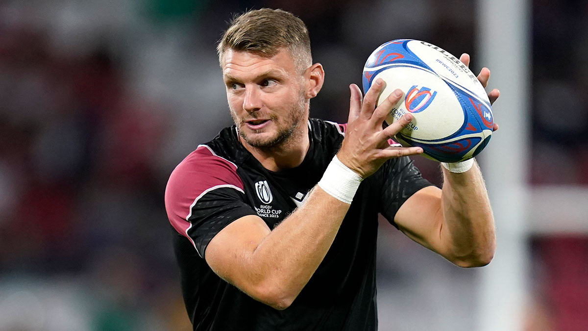 Dan Biggar warms up before Wales v Australia match at 2023 Rugby World Cup