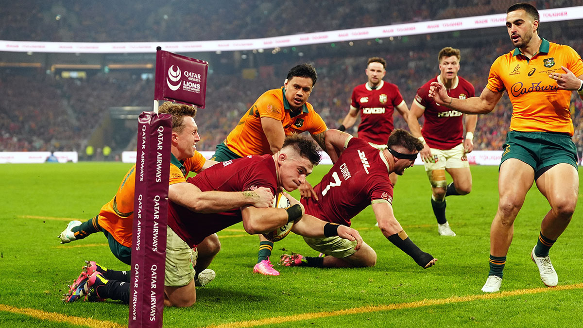 Dan Sheehan scores a try for Lions against Australia in 1st Test of 2025 Lions tour