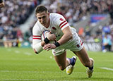 Freddie Steward scores a try for England v Japan during 2022 Autumn Internationals