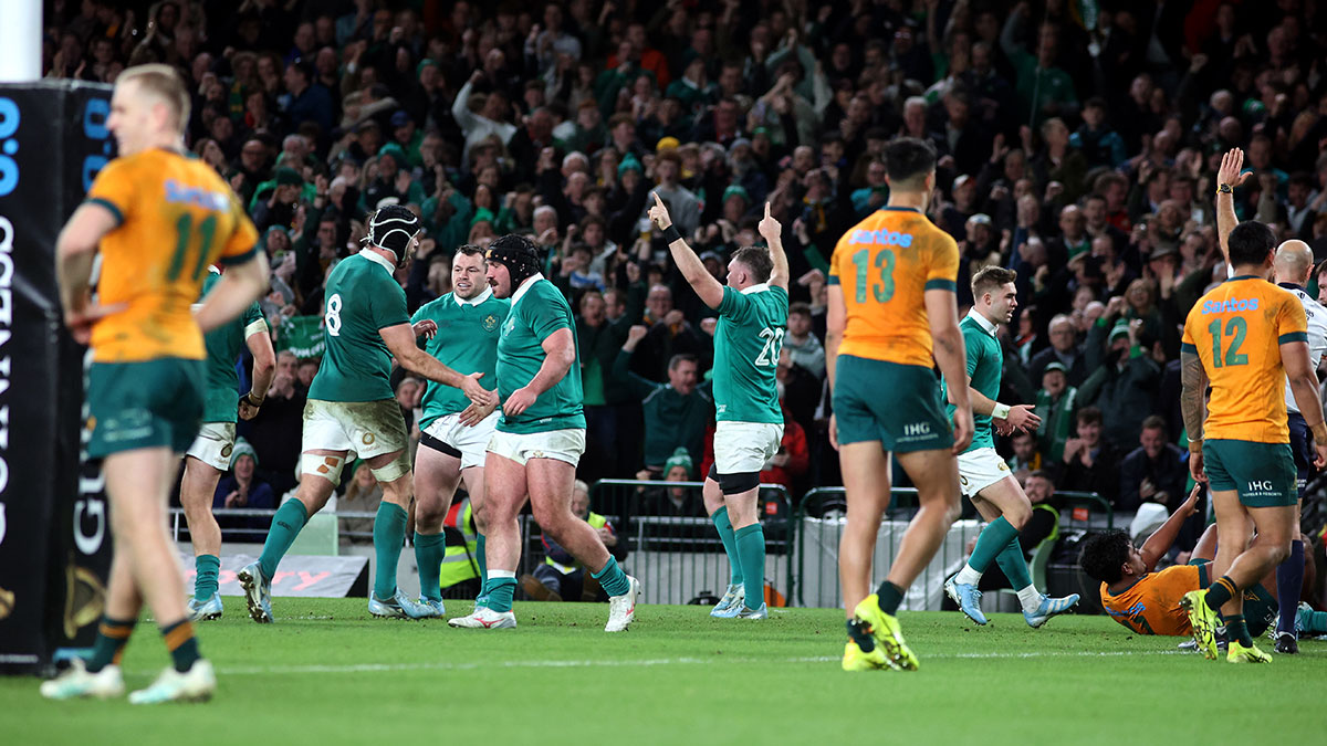 Ireland players celebrate try against Australia in 2024 autumn internationals