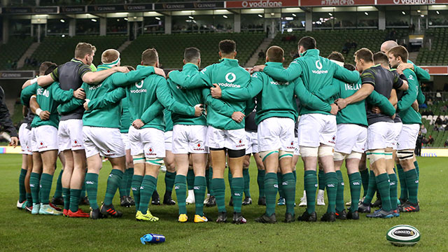 Ireland players in a huddle before match against Argentina