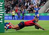 Joe Marchant scores a try for England v Italy at St James Park