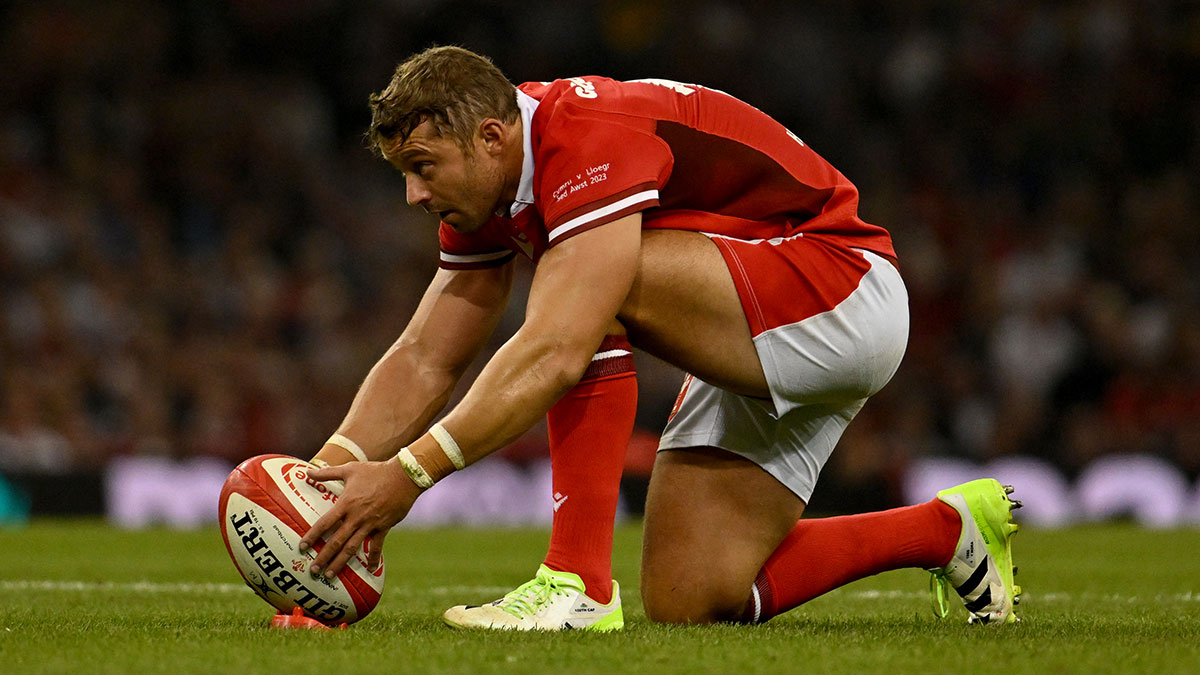 Leigh Halfpenny lines up a kick for Wales v England during 2023 Summer Internationals