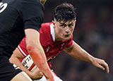 Louis Rees-Zammit in action for Wales against New Zealand during 2022 Autumn Internationals