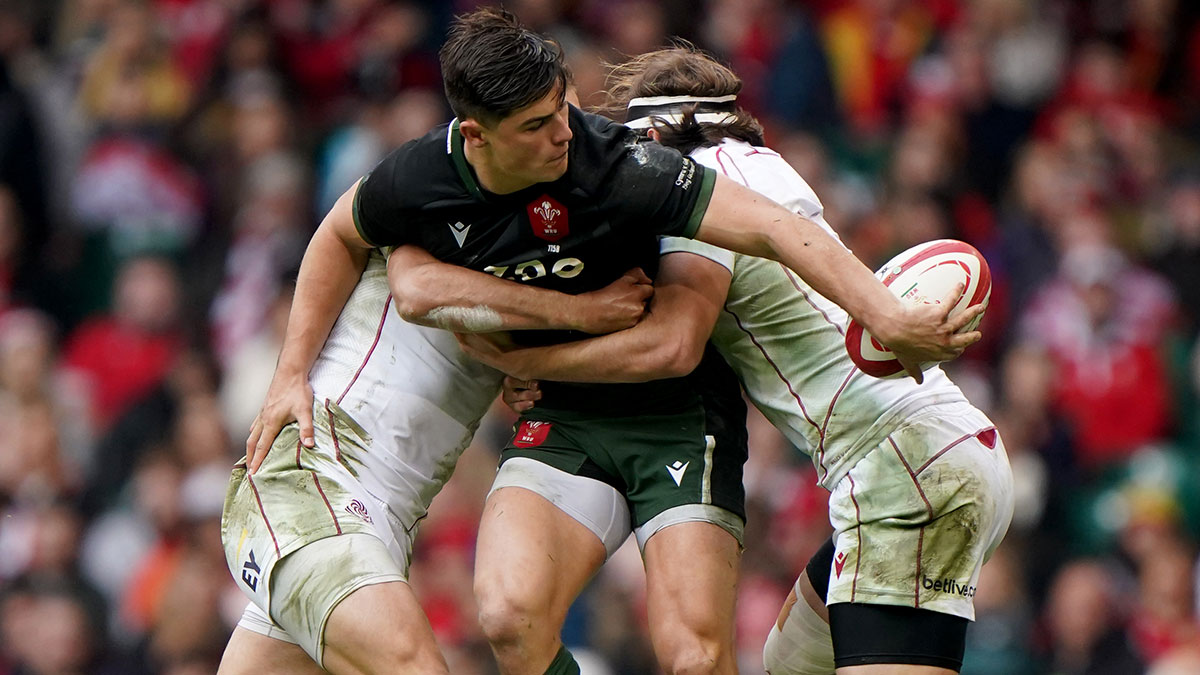 Louis Rees-Zammit in action for Wales v Georgia during 2022 Autumn Internationals