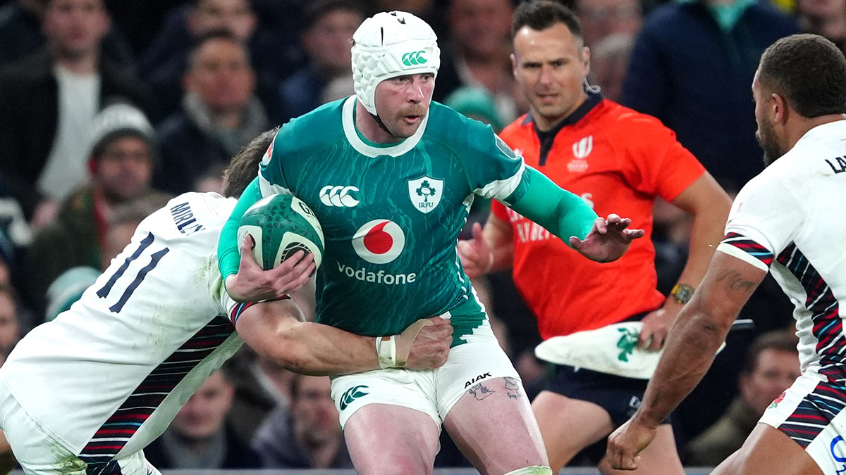 Mack Hansen in action for Ireland v England during 2025 Six Nations