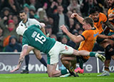 Mack Hansen scores a try for Ireland v Australia during 2025 Autumn Internationals