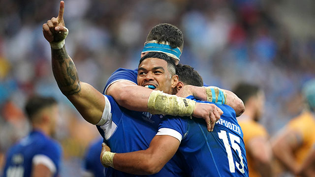 Monty Ioane celebrates a try for Italy v Uruguay at 2023 Rugby World Cup