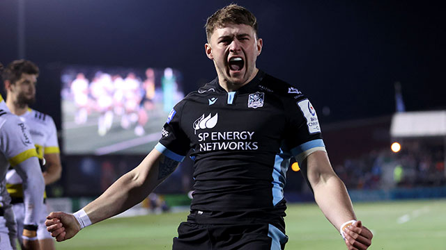 Ollie Smith in action for Glasgow Warriors v Stade Rochelais in Heineken Champions Cup