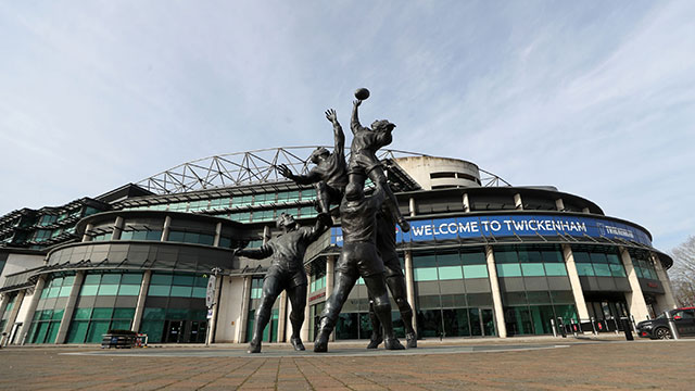 Statue outside Twickenham Stadium