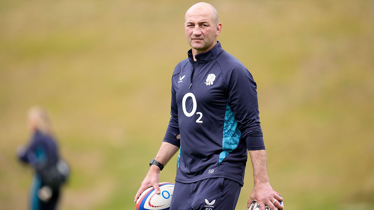 Steve Borthwick at an England training session before 2025 Summer Internationals