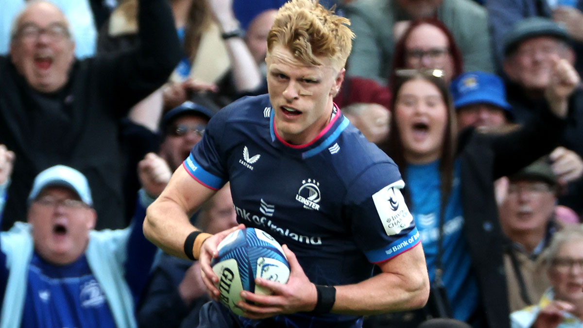 Tommy O'Brien scores a try for Leinster Rugby v Northampton Saints in 2025 Champions Cup
